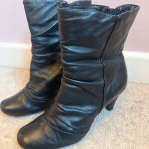 Chic Black Leather Heeled Boots for Women